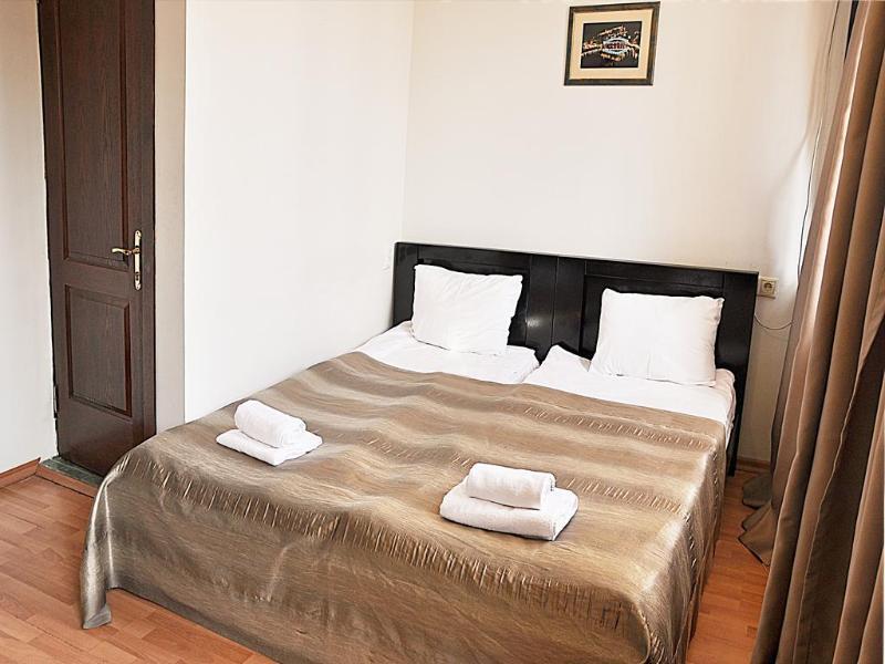 Gold Star Hotel Tbilisi Buitenkant foto