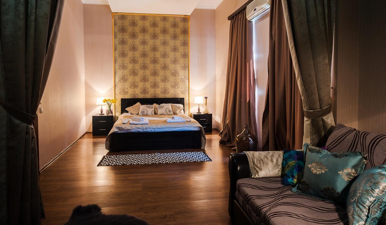 Gold Star Hotel Tbilisi Buitenkant foto